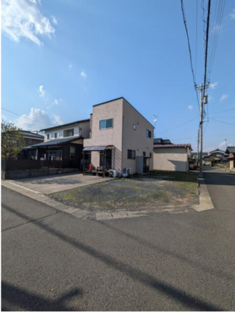 鯖江市上鯖江、中古一戸建ての画像です