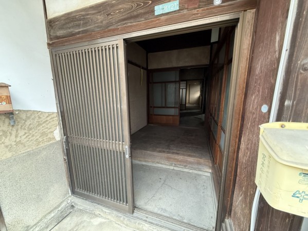 越前市深草、中古一戸建ての画像です
