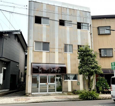 越前市若松町、土地の画像です