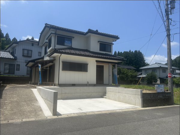 越前市白崎町、中古一戸建ての画像です