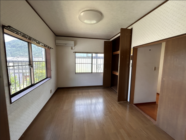 越前市粟田部町、中古一戸建ての画像です