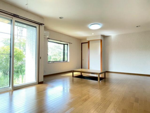 鯖江市橋立町、中古一戸建ての画像です