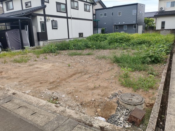 鯖江市住吉町、土地の画像です
