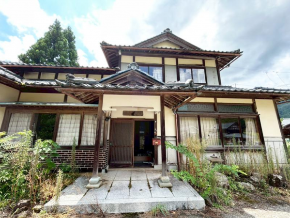 越前市入谷町、中古一戸建ての画像です