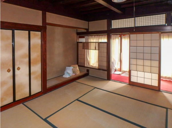 越前市粟田部町、中古一戸建ての画像です