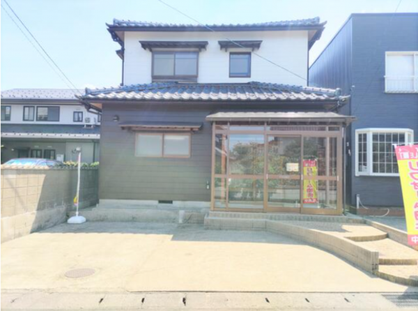 福井市三郎丸、中古一戸建ての画像です