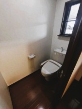 鯖江市舟津町、中古一戸建ての画像です