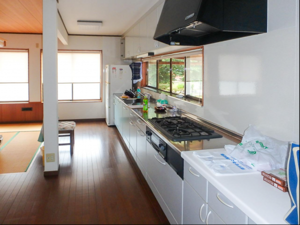 越前市五分市町、中古一戸建ての画像です