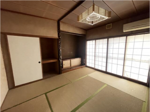 鯖江市下野田町、中古一戸建ての画像です