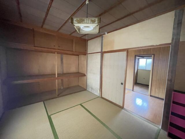 鯖江市下野田町、中古一戸建ての画像です