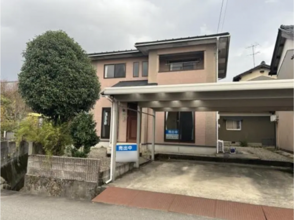 越前市家久町、中古一戸建ての画像です