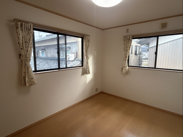 越前市家久町、中古一戸建ての画像です