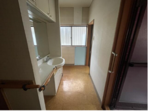 鯖江市新横江、中古一戸建ての画像です