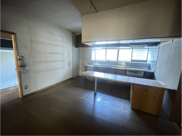 鯖江市新横江、中古一戸建ての画像です