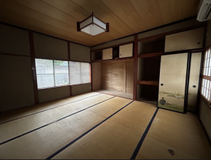 鯖江市下司町、中古一戸建ての画像です