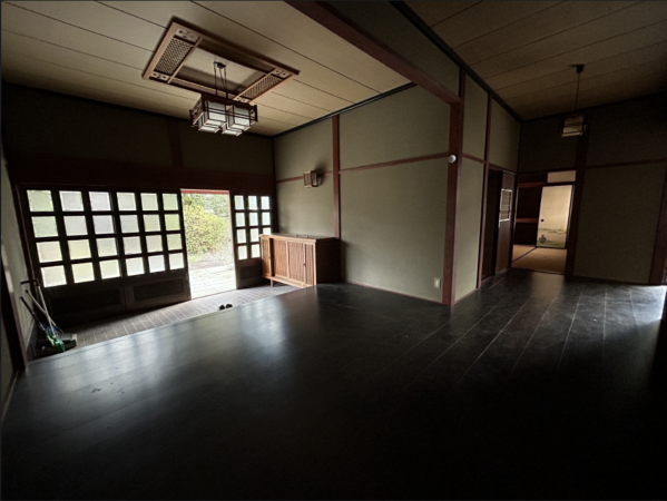 鯖江市下司町、中古一戸建ての画像です