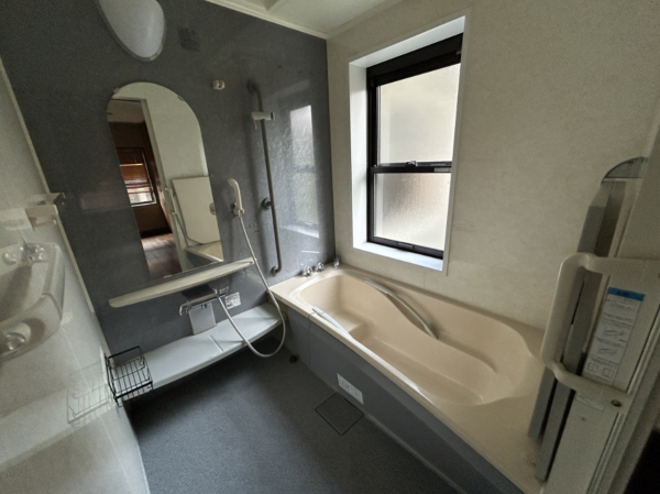 鯖江市下司町、中古一戸建ての画像です