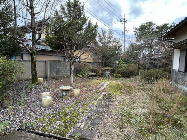 鯖江市下司町、中古一戸建ての画像です