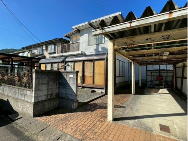 越前市粟田部町、中古一戸建ての画像です