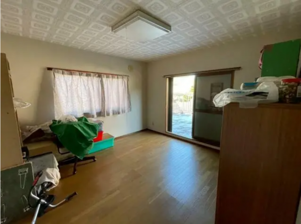 越前市粟田部町、中古一戸建ての画像です