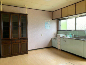 鯖江市舟津町、中古一戸建ての画像です