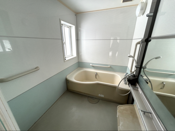 鯖江市定次町、中古一戸建ての画像です