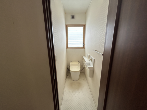 鯖江市定次町、中古一戸建ての画像です