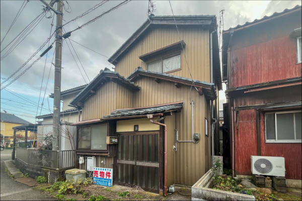 越前市高瀬、中古一戸建ての画像です