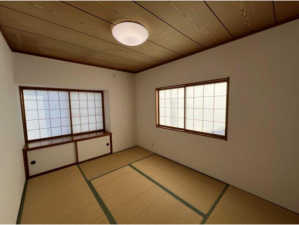 鯖江市上氏家町、中古一戸建ての画像です