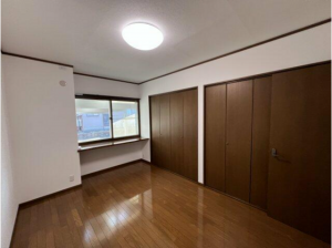 鯖江市上氏家町、中古一戸建ての画像です