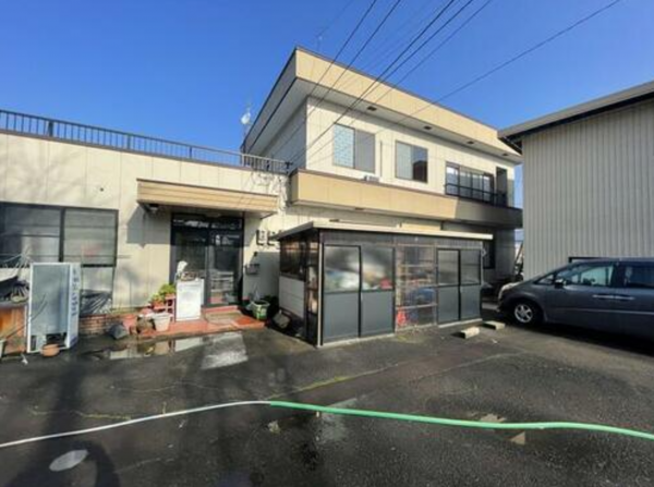 鯖江市水落町、中古一戸建ての画像です