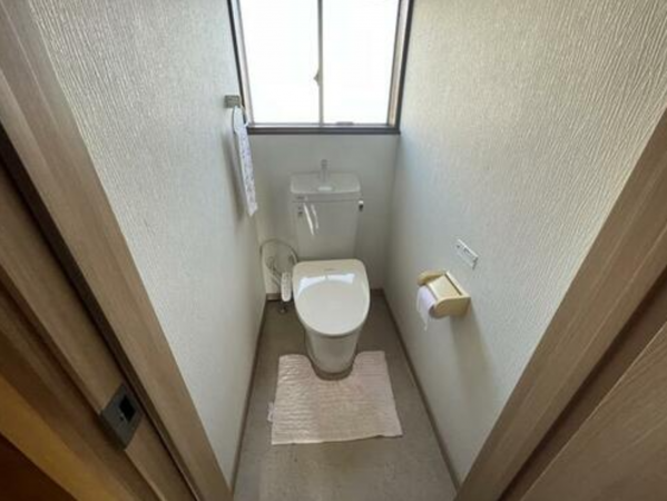 鯖江市水落町、中古一戸建ての画像です