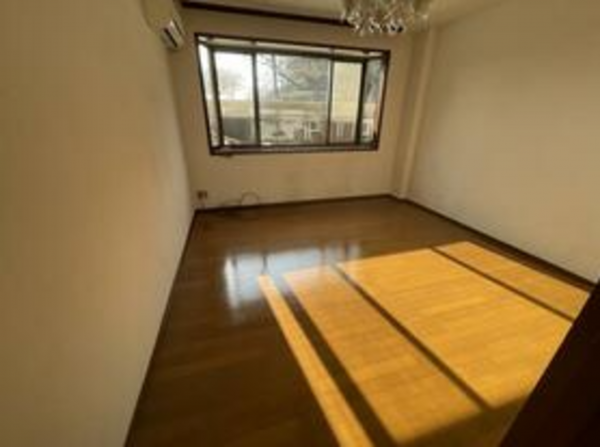 鯖江市水落町、中古一戸建ての画像です