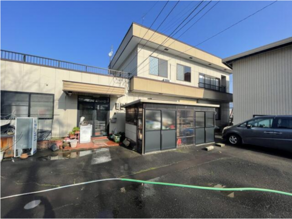 鯖江市水落町、中古一戸建ての画像です