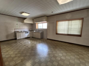 越前市四郎丸町、中古一戸建ての画像です