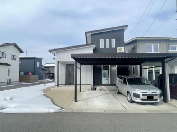 鯖江市舟津町、中古一戸建ての画像です