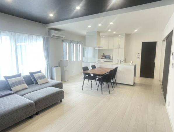 鯖江市舟津町、中古一戸建ての画像です