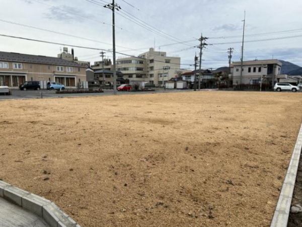 越前市小松、土地の画像です