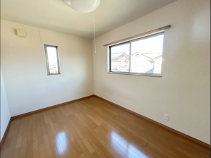 鯖江市上鯖江、中古一戸建ての画像です