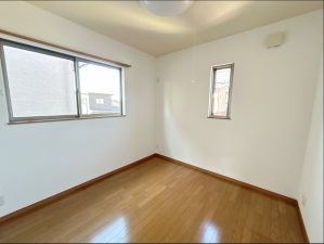 鯖江市上鯖江、中古一戸建ての画像です