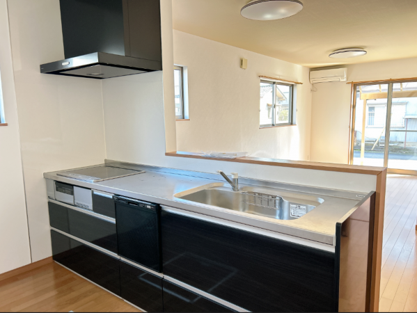 鯖江市上鯖江、中古一戸建ての画像です