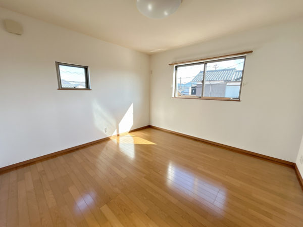 鯖江市上鯖江、中古一戸建ての画像です