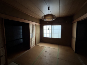 鯖江市つつじケ丘町、中古一戸建ての画像です