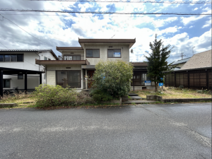 鯖江市つつじケ丘町、中古一戸建ての画像です