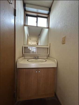 鯖江市つつじケ丘町、中古一戸建ての画像です