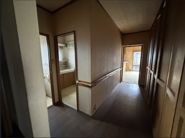 鯖江市つつじケ丘町、中古一戸建ての画像です