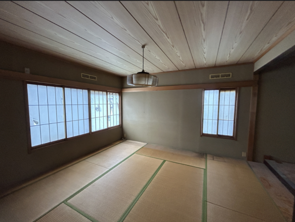 鯖江市つつじケ丘町、中古一戸建ての画像です