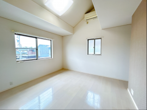 鯖江市御幸町、中古一戸建ての画像です