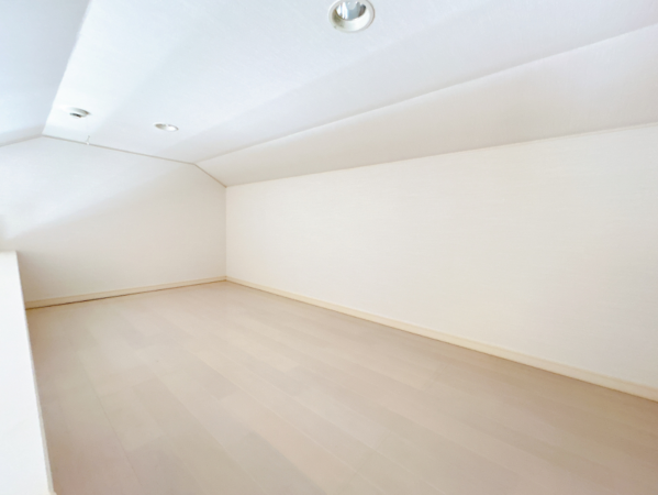 鯖江市御幸町、中古一戸建ての画像です