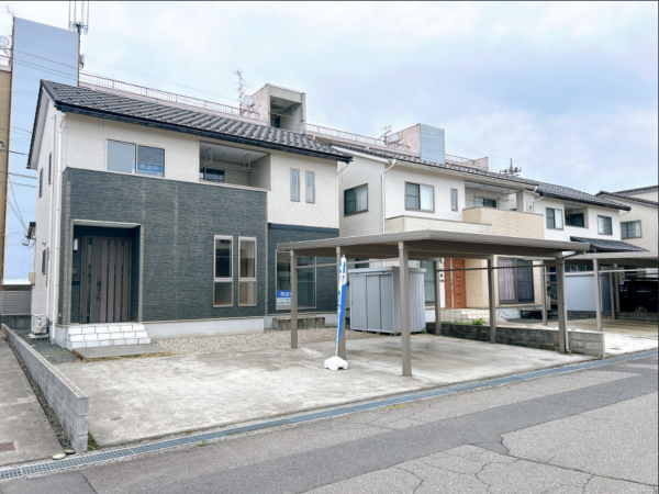 鯖江市御幸町、中古一戸建ての画像です